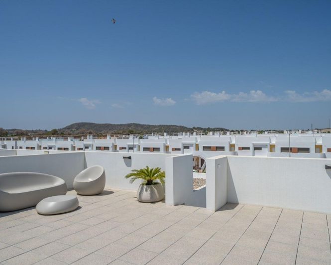 Image No.32-2 Bed Apartment for sale