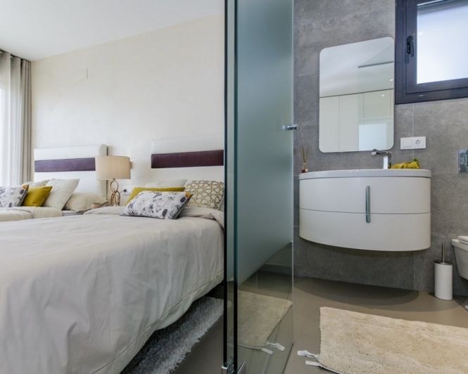 Image No.48-3 Bed Villa for sale