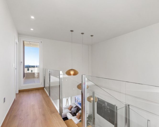 Image No.19-3 Bed Villa for sale