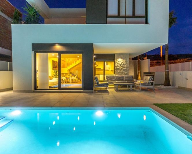 Image No.33-3 Bed Villa for sale