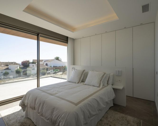 Image No.25-5 Bed Villa for sale