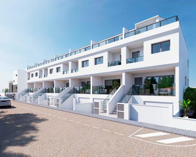 Image No.3-4 Bed Townhouse for sale