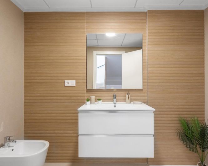 Image No.36-4 Bed Townhouse for sale