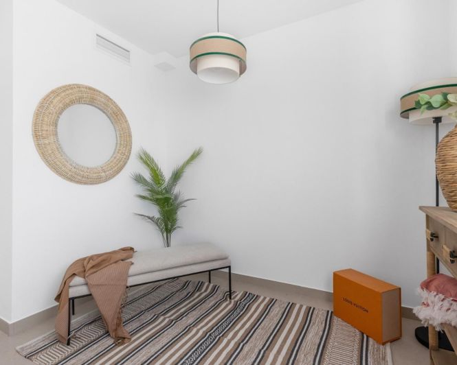 Image No.43-4 Bed Townhouse for sale