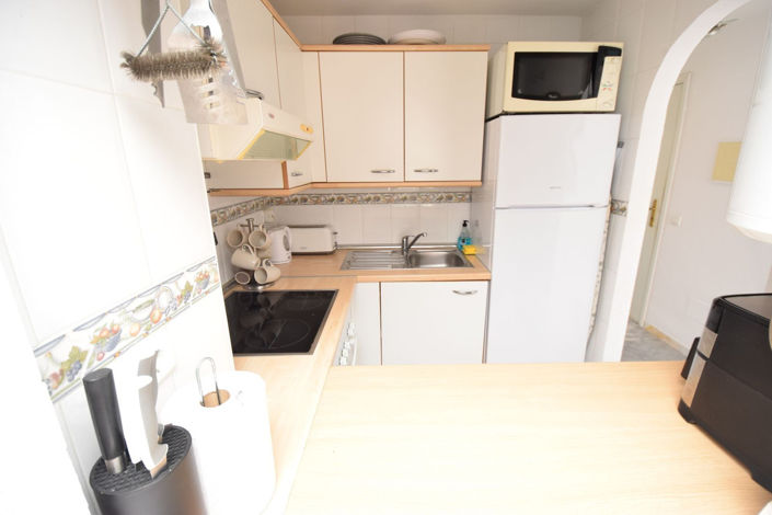 Image No.18-3 Bed Property for sale