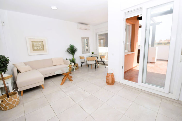 Image No.3-2 Bed Property for sale