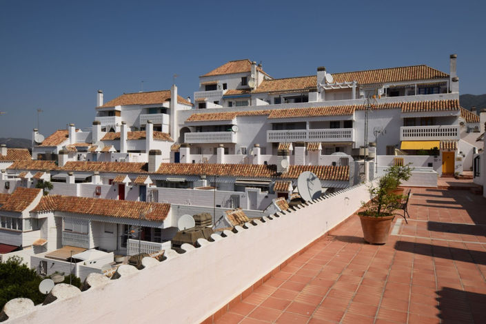Image No.1-3 Bed Property for sale