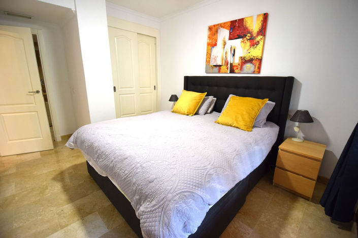 Image No.9-2 Bed Property for sale