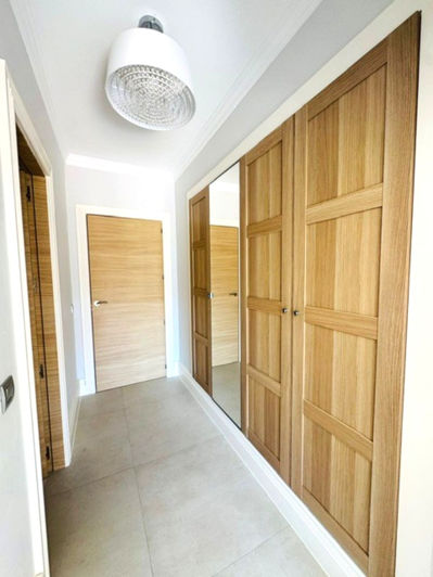 Image No.13-3 Bed Property for sale