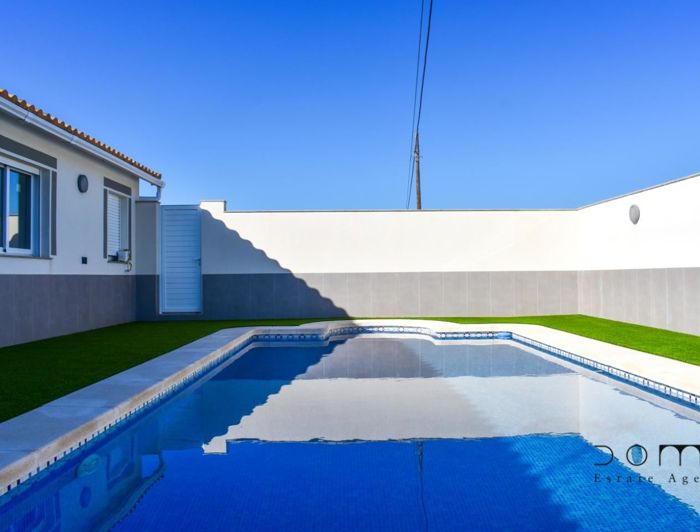 Image No.2-3 Bed Property for sale