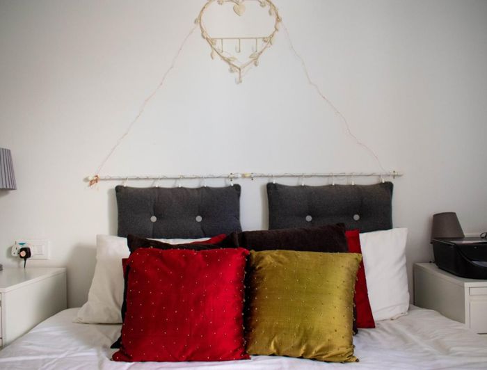 Image No.10-2 Bed Property for sale