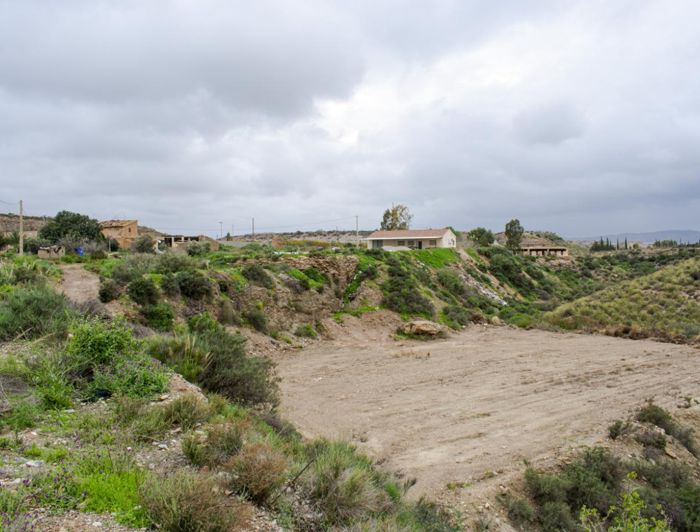 Image No.29-2 Bed Country House for sale