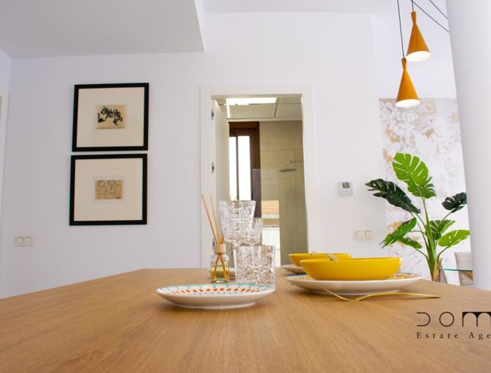 Image No.3-3 Bed Property for sale