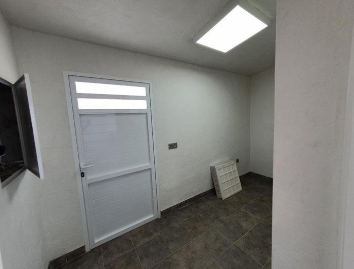 Image No.11-4 Bed Villa for sale