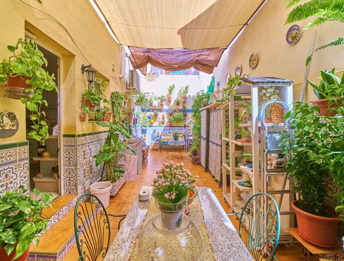 Image No.3-3 Bed Townhouse for sale