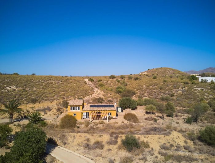 Image No.2-3 Bed Country House for sale