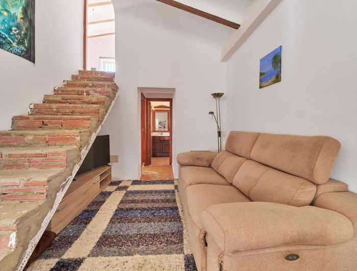 Image No.26-3 Bed Country House for sale