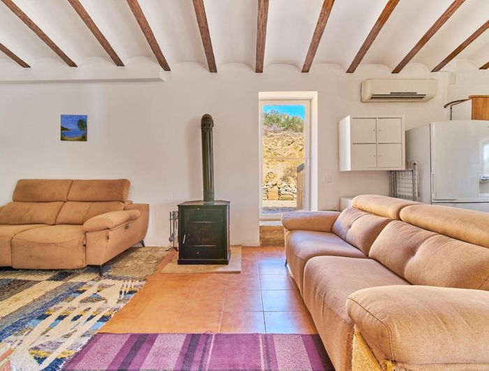 Image No.27-3 Bed Country House for sale