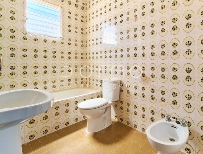 Image No.15-3 Bed Townhouse for sale