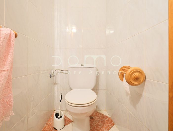 Image No.30-3 Bed Property for sale