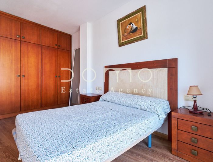 Image No.13-3 Bed Property for sale