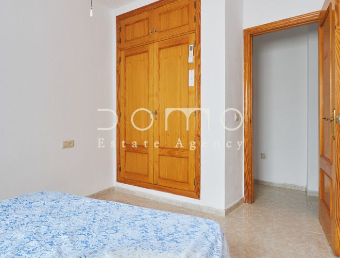 Image No.23-3 Bed Property for sale