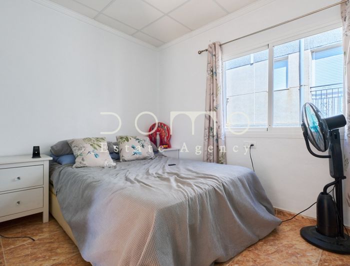 Image No.43-6 Bed Property for sale