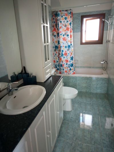 Image No.10-4 Bed Villa for sale