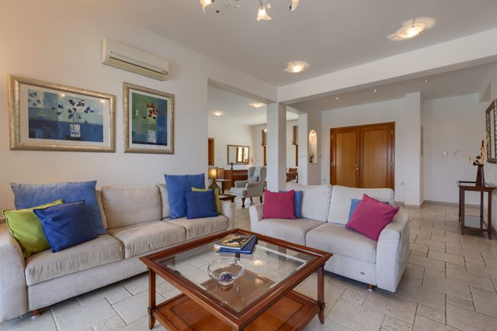 Image No.7-5 Bed Villa for sale