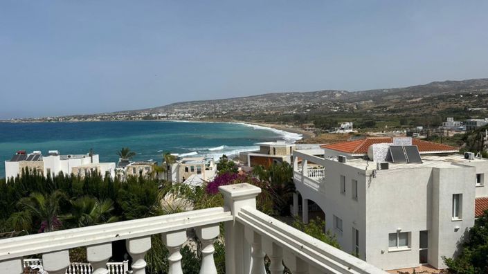 Image No.2-4 Bed Villa for sale