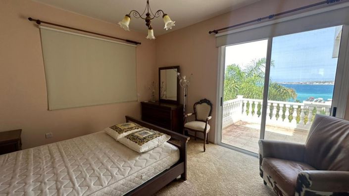 Image No.9-4 Bed Villa for sale