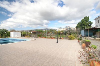 Detached Villa For Sale  in  Empa