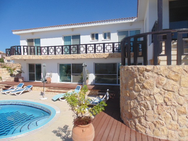 Image No.5-Villa de 4 chambres à vendre à Paphos