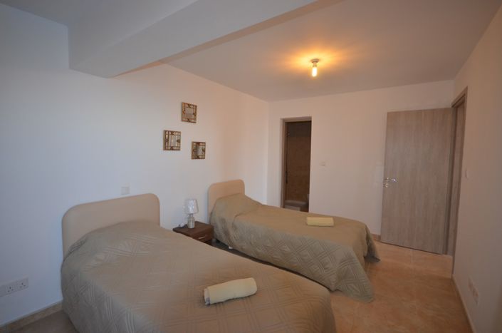 Image No.6-6 Bed Villa for sale