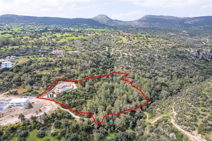 Image No.2-3 Bed Villa for sale