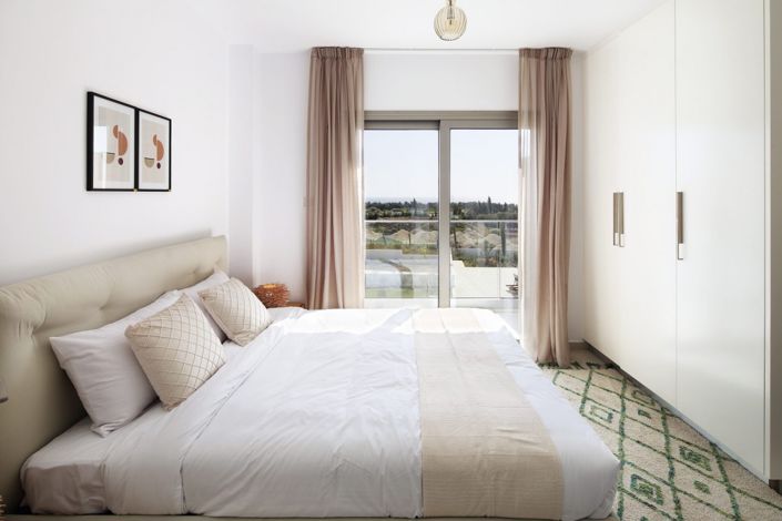 Image No.3-2 Bed Townhouse for sale