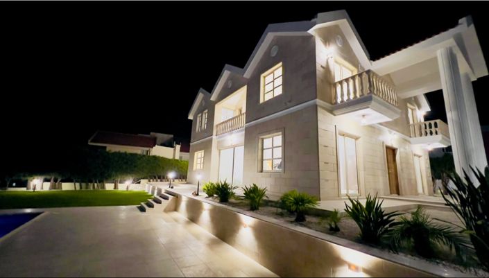 Image No.6-5 Bed Villa for sale