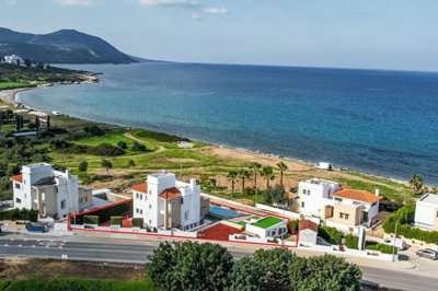 Detached Villa For Sale  in  Acheleia