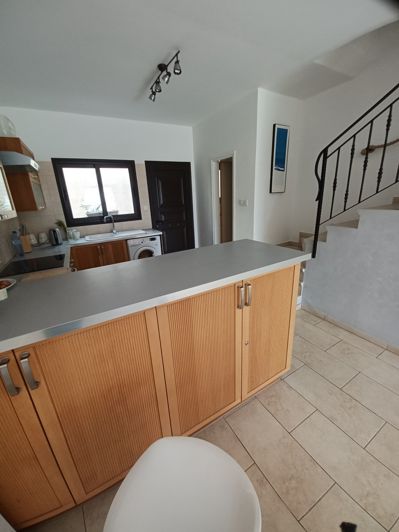 Image No.8-2 Bed Townhouse for sale