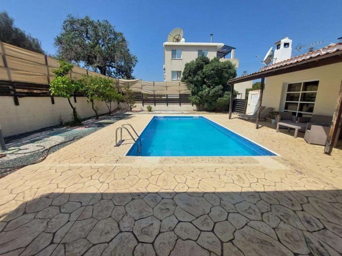 Image No.3-3 Bed Villa for sale