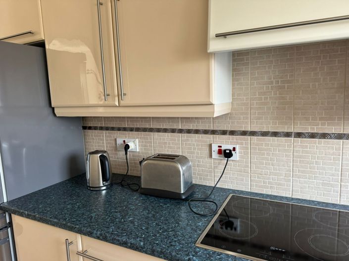 Image No.8-2 Bed Apartment for sale