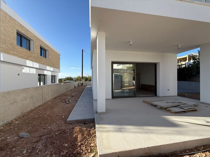 Image No.6-3 Bed Villa for sale