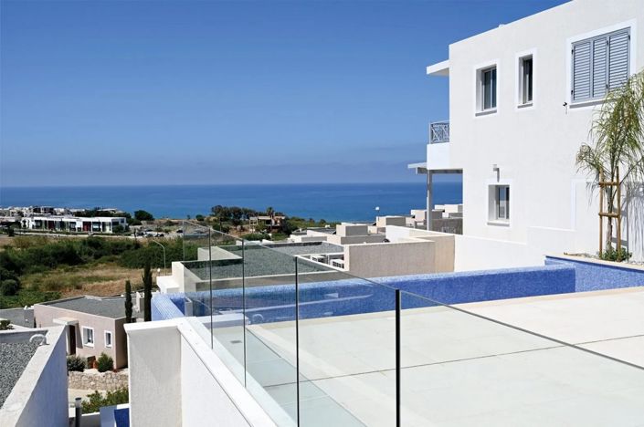 Image No.1-3 Bed Villa for sale
