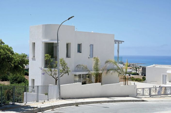 Image No.2-3 Bed Villa for sale