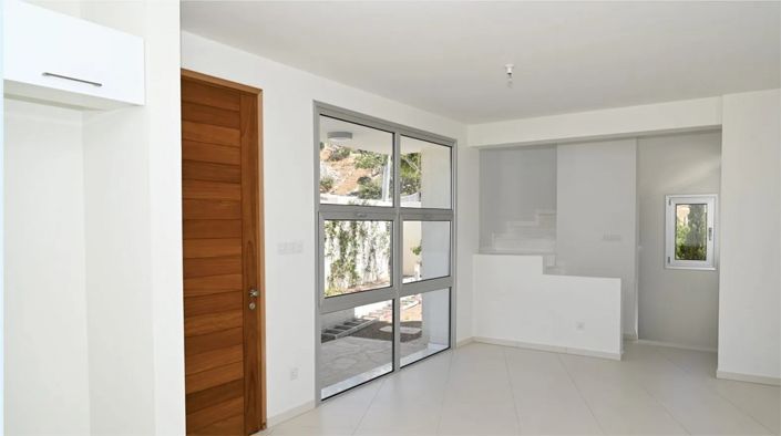 Image No.6-3 Bed Villa for sale