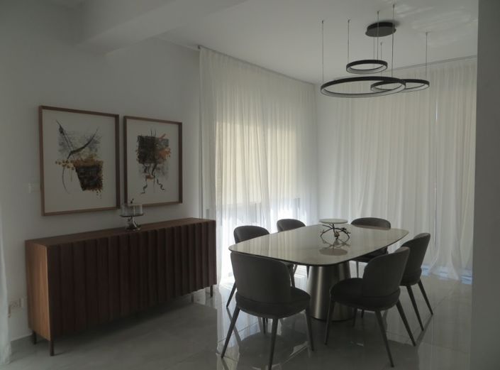 Image No.5-4 Bed Villa for sale