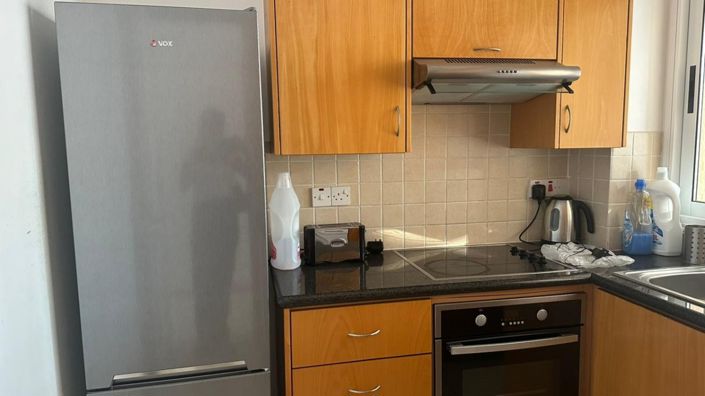 Image No.6-2 Bed Townhouse for sale