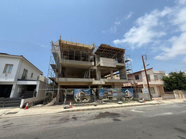 Image No.9-2 Bed Apartment for sale