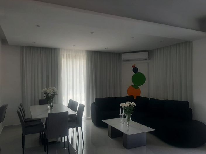 Image No.9-3 Bed Villa for sale