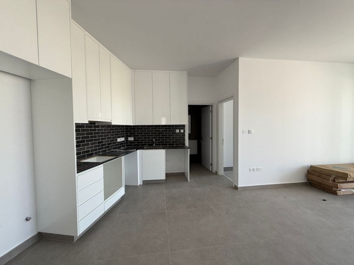 Image No.1-3 Bed Apartment for sale